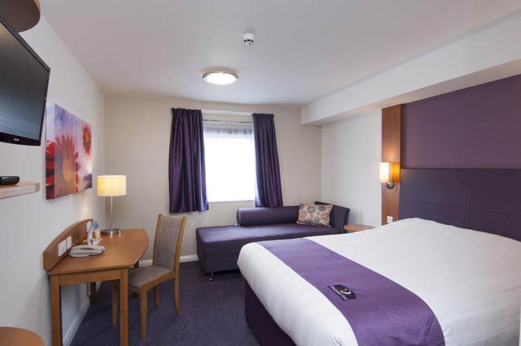Premier Inn Sittingbourne Kent Стая снимка